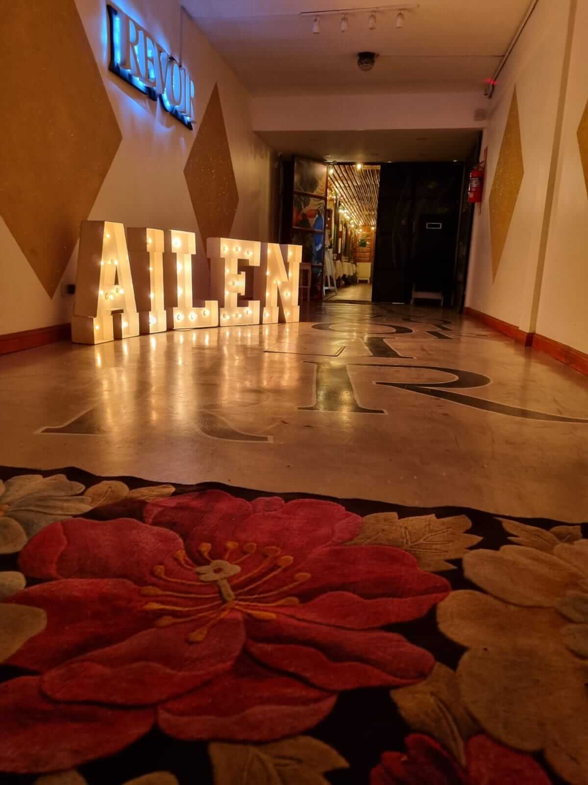 Detalles brillantes para cada evento Letras iluminadas para fiesta